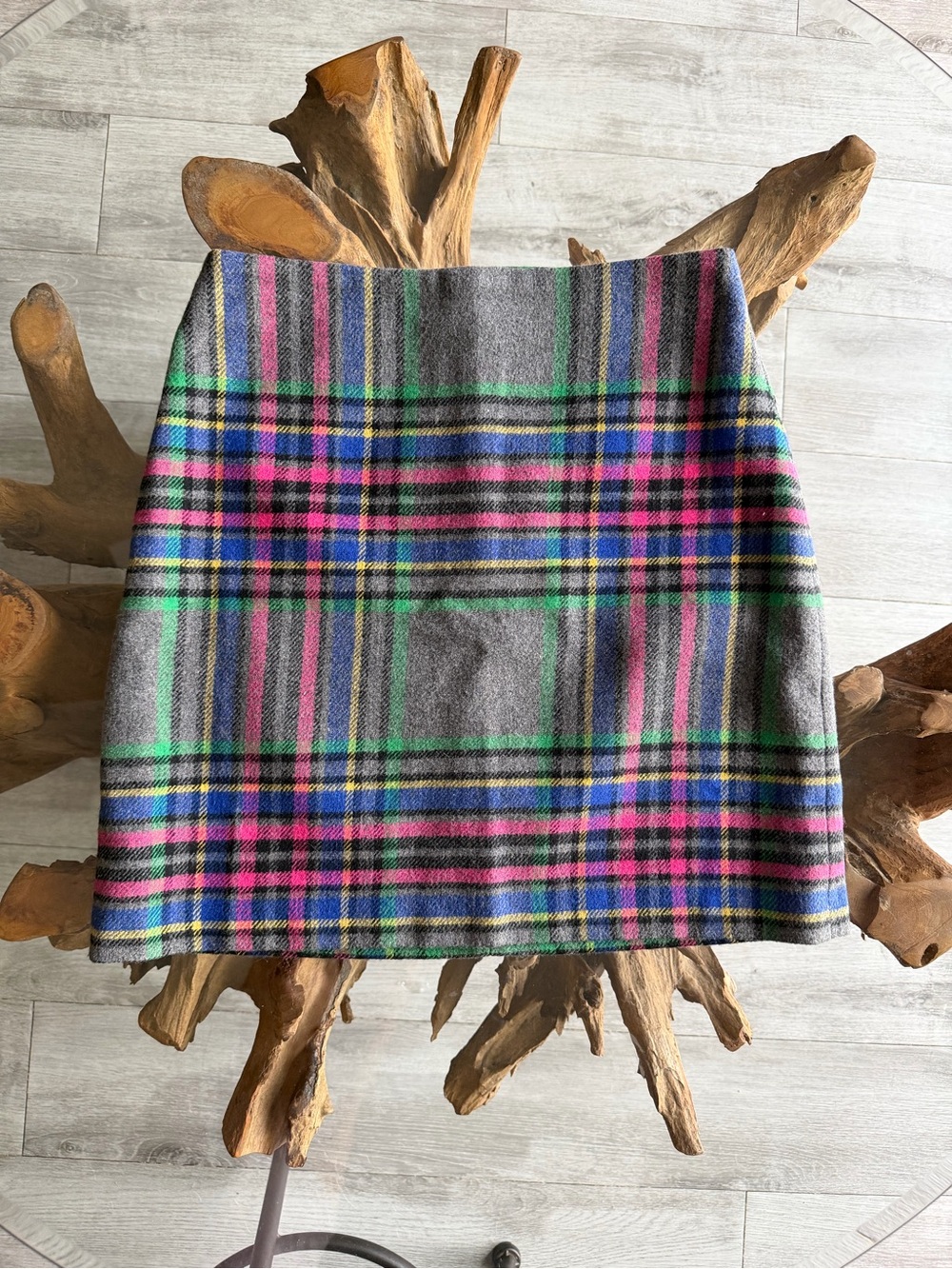 Riley & Rae Gray Plaid Mini Skirt